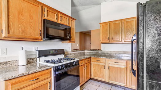 Humble null-story, 3-bed 18818 Danalyn Court-idx