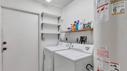Humble null-story, 3-bed 18818 Danalyn Court-idx