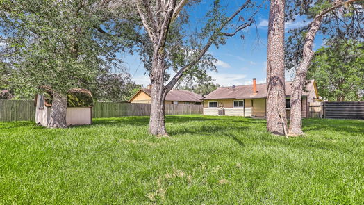 Humble null-story, 3-bed 18818 Danalyn Court-idx