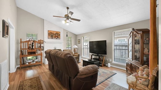 Humble 1-story, 3-bed 19019 Sandia Pines Drive-idx