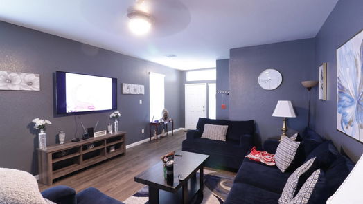 Humble 2-story, 4-bed 17527 Holroyd Road-idx