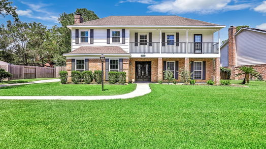 Humble 2-story, 4-bed 8007 Pinehurst Trail Circle-idx