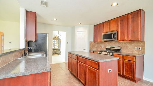 Humble null-story, 4-bed 4235 Old Arbor Way-idx
