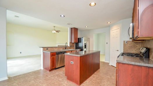 Humble null-story, 4-bed 4235 Old Arbor Way-idx