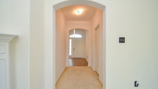 Humble null-story, 4-bed 4235 Old Arbor Way-idx