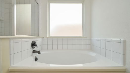 Humble null-story, 4-bed 4235 Old Arbor Way-idx