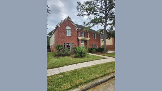 Humble 2-story, 4-bed 6026 Culross Close-idx