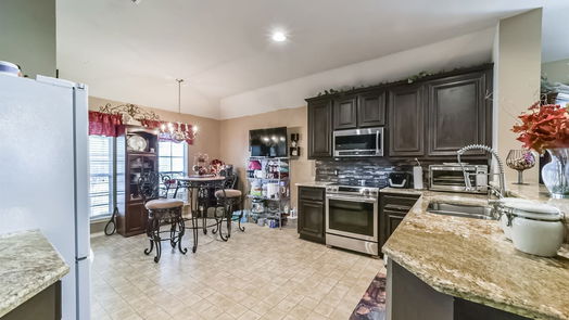 Humble 1-story, 3-bed 12906 Maples Perch Court-idx