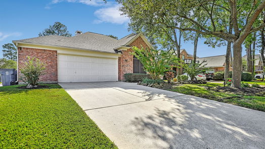 Humble 1-story, 3-bed 18330 Bluewater Cove Drive-idx