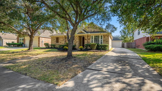 Humble 1-story, 3-bed 18418 Half Moon Trail-idx