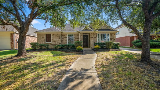 Humble 1-story, 3-bed 18418 Half Moon Trail-idx