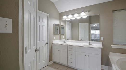 Humble null-story, 3-bed 6426 Senda Court-idx