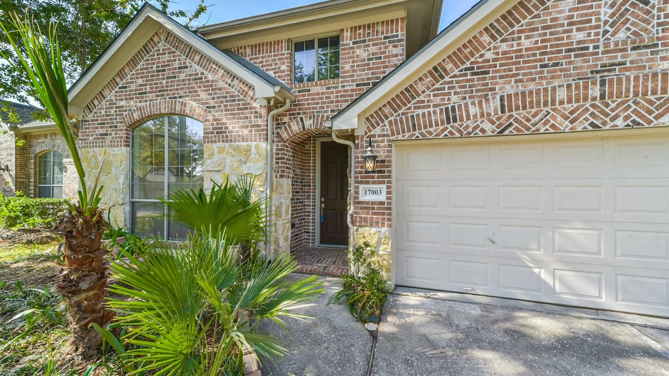 Humble 1-story, 3-bed 17003 Stones River Lane-idx