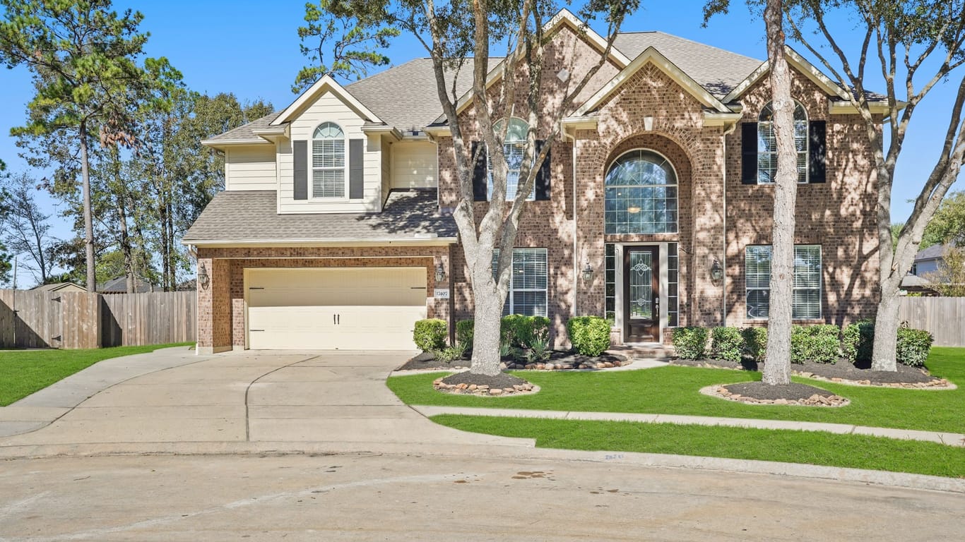 Humble 2-story, 4-bed 17407 Guadalupe Trail Court-idx