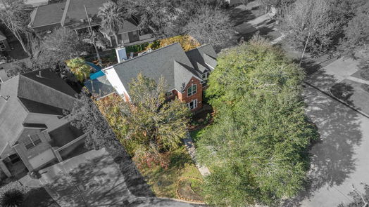 Humble 2-story, 4-bed 19811 Fair Park Court-idx