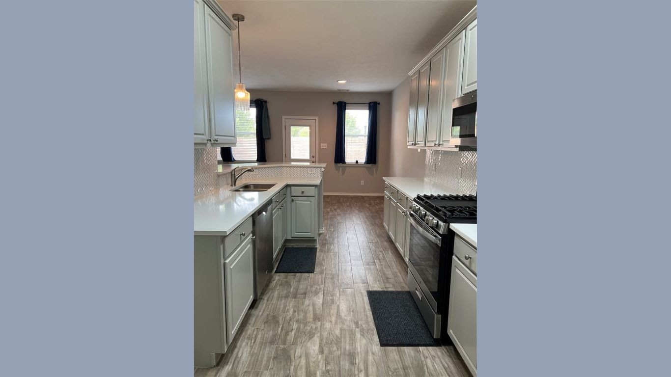 Humble 2-story, 3-bed 17619 Olympic Park Lane-idx