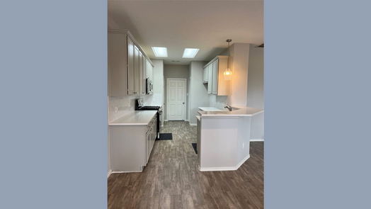 Humble 2-story, 3-bed 17619 Olympic Park Lane-idx