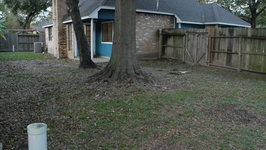Humble 2-story, 3-bed 19507 Oak Center Court-idx