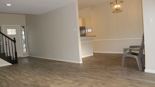 Humble 2-story, 3-bed 19507 Oak Center Court-idx