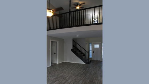 Humble 2-story, 3-bed 19507 Oak Center Court-idx