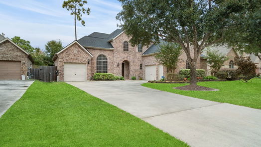 Humble 2-story, 5-bed 12203 Pinelands Park Lane-idx