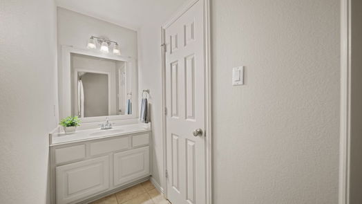 Humble 2-story, 5-bed 12203 Pinelands Park Lane-idx