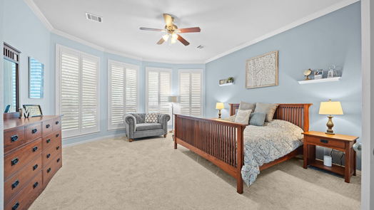 Humble 2-story, 5-bed 12203 Pinelands Park Lane-idx
