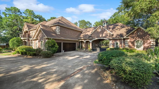 Kingwood 2-story, 5-bed 2 Kings Lake Estates Boulevard-idx