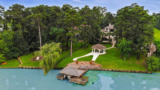 Kingwood 3-story, 6-bed 34 Turtle Cove Court-idx