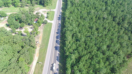 Livingston null-story, null-bed TBD Hwy 190 W W TBD US Hwy 190 tr 5-idx