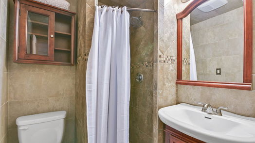 Livingston 2-story, 5-bed 419 Armitage Road-idx