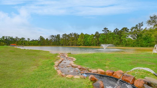 Livingston 2-story, 5-bed 419 Armitage Road-idx