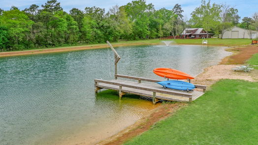 Livingston 2-story, 5-bed 419 Armitage Road-idx