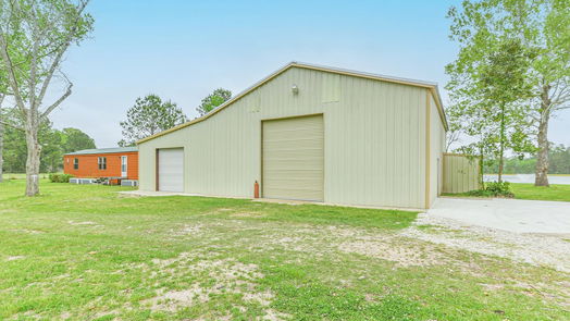 Livingston 2-story, 5-bed 419 Armitage Road-idx