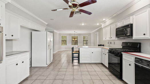 Livingston 1-story, 3-bed 213 Davenport Drive-idx