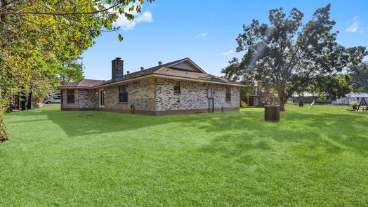 Livingston 1-story, 3-bed 213 Davenport Drive-idx