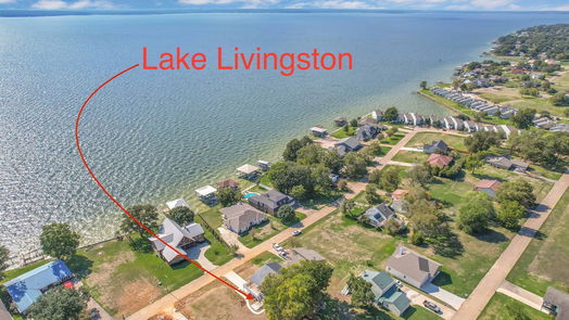 Livingston 3-story, 4-bed 323 Edgewater Drive-idx