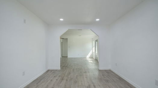 Livingston 2-story, 4-bed 5199 E Fm 1988-idx