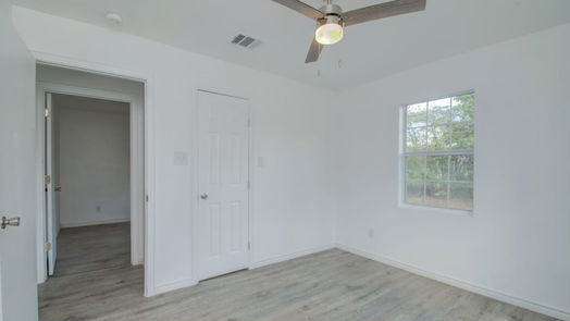 Livingston 2-story, 4-bed 5199 E Fm 1988-idx