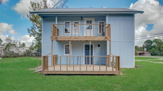 Livingston 2-story, 4-bed 5199 E Fm 1988-idx