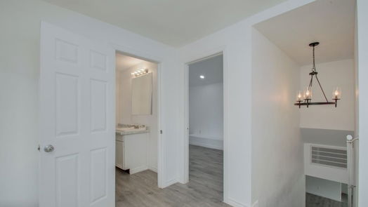 Livingston 2-story, 4-bed 5199 E Fm 1988-idx