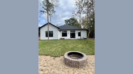 Livingston 1-story, 3-bed 177 Shelter Lane-idx