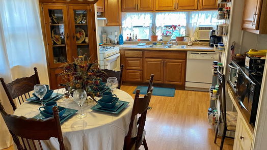 Livingston 1-story, 2-bed 112 Honeysuckle Dr-idx