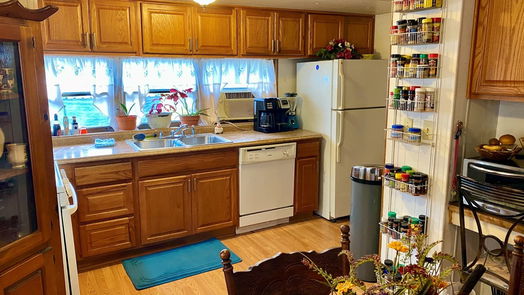 Livingston 1-story, 2-bed 112 Honeysuckle Dr-idx