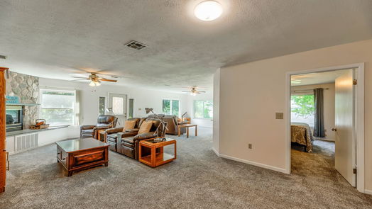 Livingston 1-story, 4-bed 284 Boat Dock Street-idx