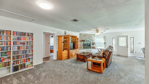 Livingston 1-story, 4-bed 284 Boat Dock Street-idx