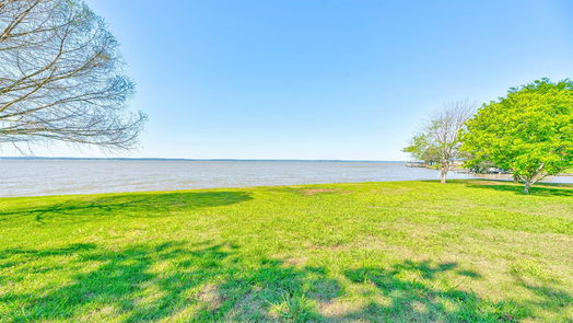 Livingston 1-story, 4-bed 284 Boat Dock Street-idx