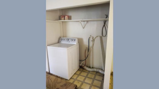 Livingston null-story, 2-bed 761 Longhorn Drive E-idx