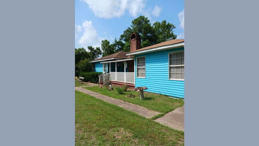 Livingston 1-story, 2-bed 3520 S US 59 Highway-idx