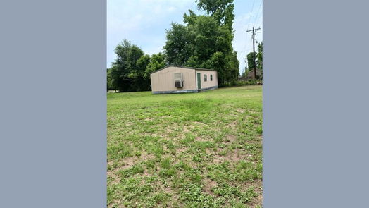 Livingston 1-story, 2-bed 3520 S US 59 Highway-idx